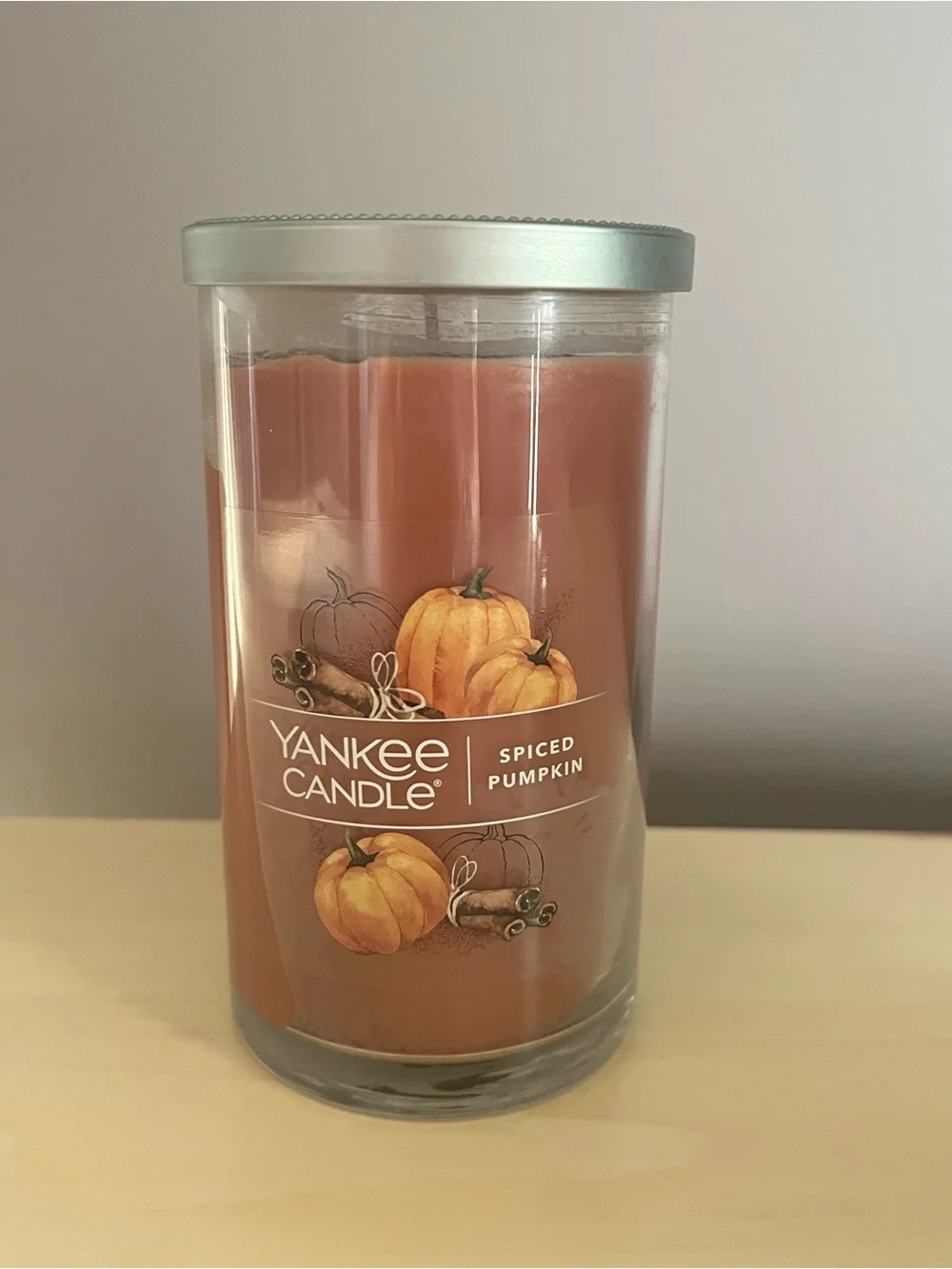 New Yankee Candle Spiced Pumpkin 14.5 Oz. Candle